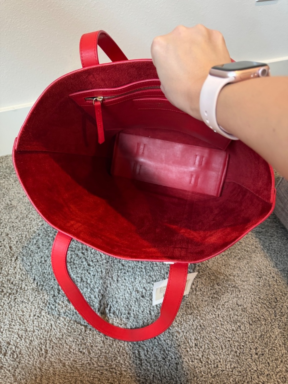 Sezane The Tote Patent Red - Picture 7 of 11